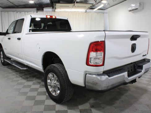Used 2024 RAM 2500 Big Horn AWD/4WD image 28