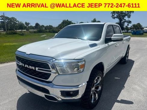 Used 2022 RAM 1500 Big Horn AWD/4WD image 4