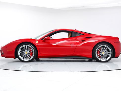 Certified 2019 Ferrari 488 GTB image 4