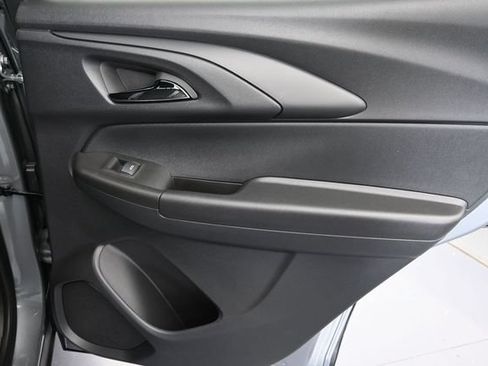 New 2026 Chevrolet TrailBlazer RS w/ Convenience Package FWD image 27