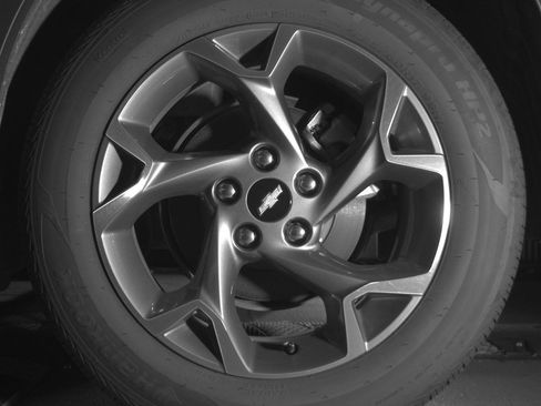 Used 2025 Chevrolet Trax LT FWD image 14
