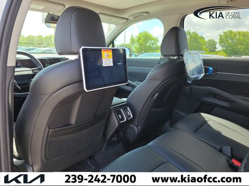 New 2026 Kia Sorento S FWD image 12