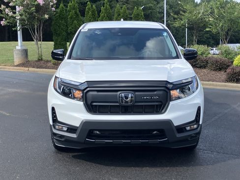 Used 2025 Honda Ridgeline Sport+ image 3