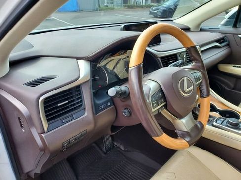 Used 2019 Lexus RX 350 AWD w/ Premium Package image 19