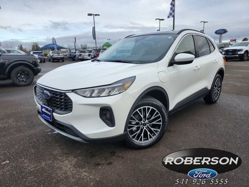 New 2025 Ford Escape Base image 1