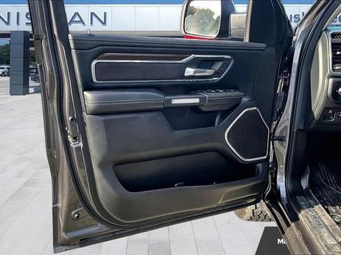 Used 2022 RAM 1500 Laramie AWD/4WD image 19