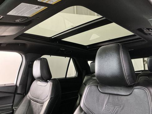 Used 2023 Ford Explorer ST w/ Equipment Group 401A image 31