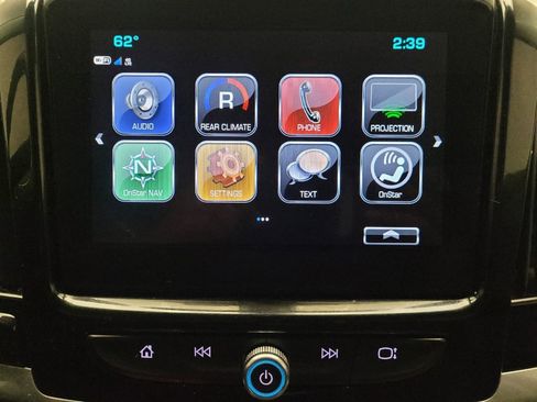 Used 2019 Chevrolet Traverse LT image 25