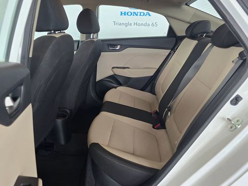 Used 2020 Hyundai Accent SE image 10