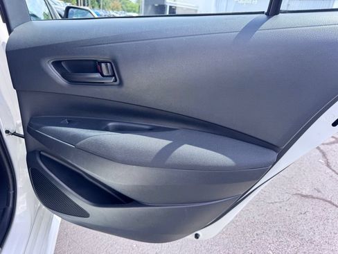 Used 2023 Toyota Corolla LE FWD image 23