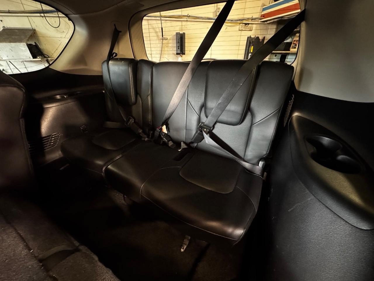 Used 2022 Nissan Armada SL AWD/4WD image 17