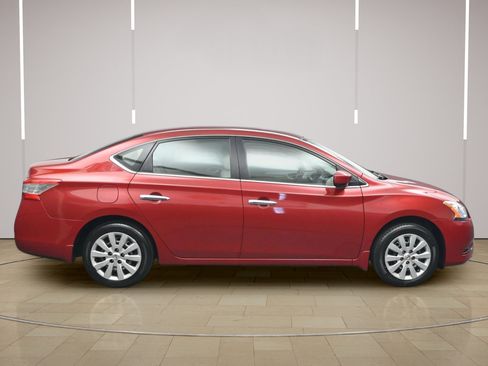 Used 2014 Nissan Sentra S FWD image 8