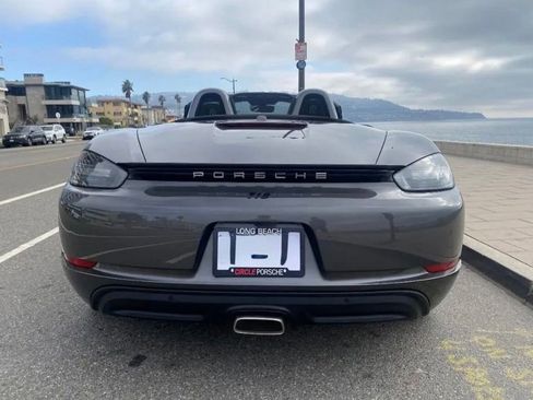 Used 2022 Porsche 718 Boxster RWD image 18