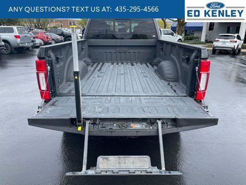 Used 2022 Ford F350 Lariat w/ Black Appearance Package image 36