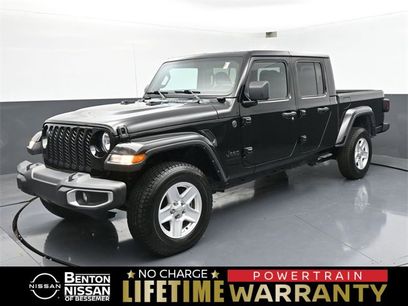 Used 2023 Jeep Gladiator Sport