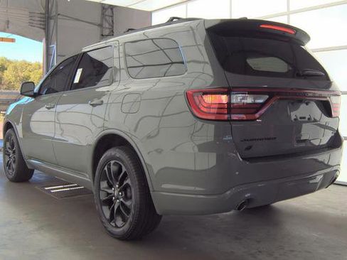 Used 2023 Dodge Durango GT image 4