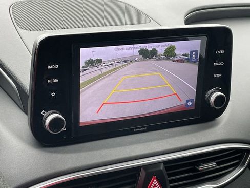 Used 2022 Hyundai Santa Fe SEL FWD image 17