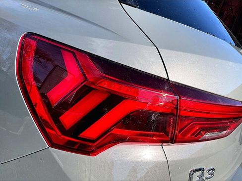 Certified 2024 Audi Q3 2.0T Premium w/ Convenience Package image 23