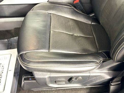 Used 2019 Ford F150 Lariat w/ Equipment Group 502A Luxury image 19