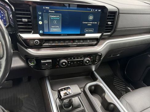 Used 2022 Chevrolet Silverado 1500 LTZ w/ LTZ Premium Package image 21