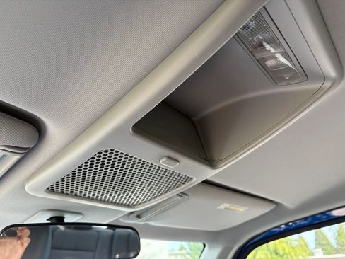 Used 2004 Honda Element EX image 23