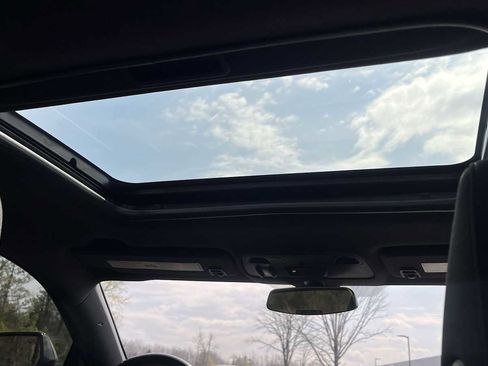 Used 2018 Chevrolet Camaro SS RWD image 36