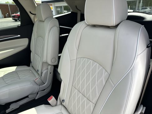 Certified 2023 Buick Enclave Avenir w/ Avenir Technology Package FWD image 22