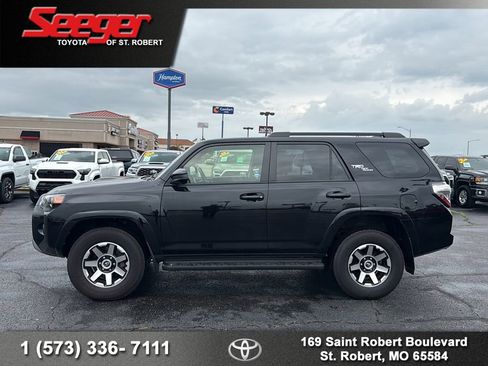 Used 2024 Toyota 4Runner TRD Off-Road AWD/4WD image 6