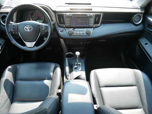 Used 2013 Toyota RAV4 Limited AWD/4WD image 12