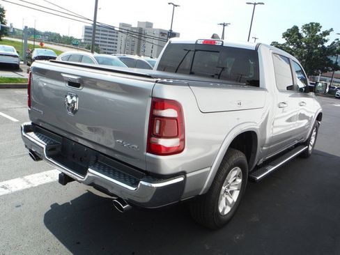 Used 2022 RAM 1500 Laramie AWD/4WD image 15