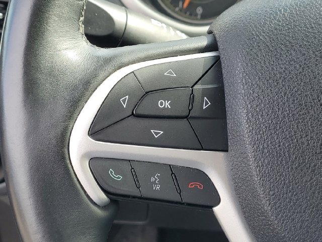 Used 2016 Jeep Cherokee Trailhawk w/ Cold Weather Group AWD/4WD image 17