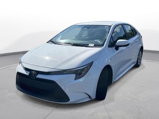 Used 2023 Toyota Corolla LE FWD video 2