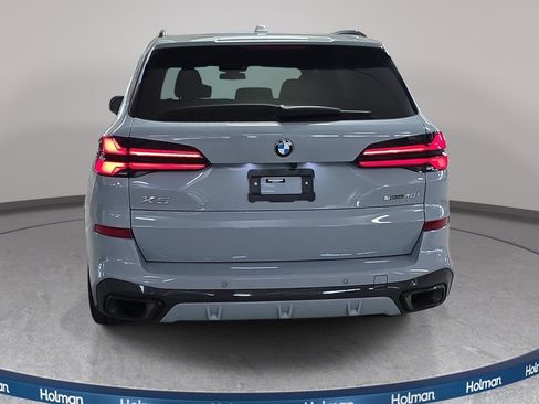 Used 2024 BMW X5 sDrive40i w/ M Sport Package RWD image 8