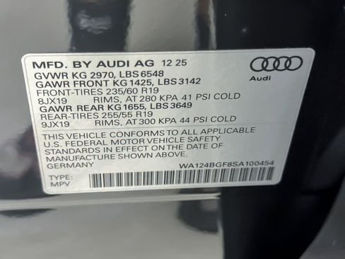 New 2025 Audi Q6 e-tron Premium Plus AWD/4WD image 28