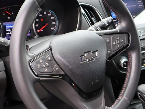 Used 2022 Chevrolet Equinox RS w/ RS Leather Package image 20