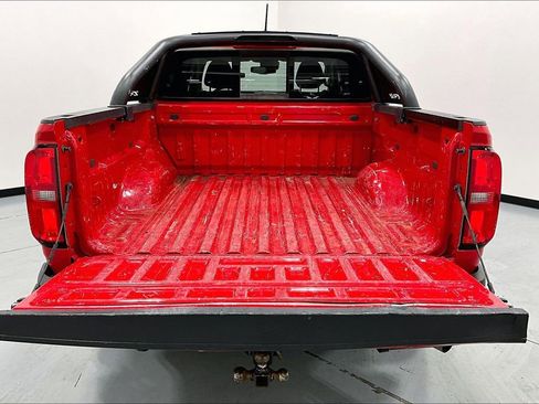 Used 2018 Chevrolet Colorado LT w/ LT Convenience Package AWD/4WD image 34