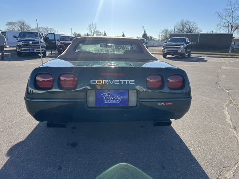 Used 1994 Chevrolet Corvette Convertible image 6