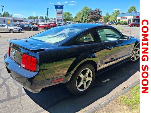 Used 2008 Ford Mustang Premium RWD image 5