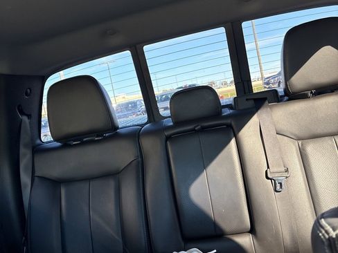 Used 2013 Ford F150 Lariat w/ Luxury Equipment Group image 12