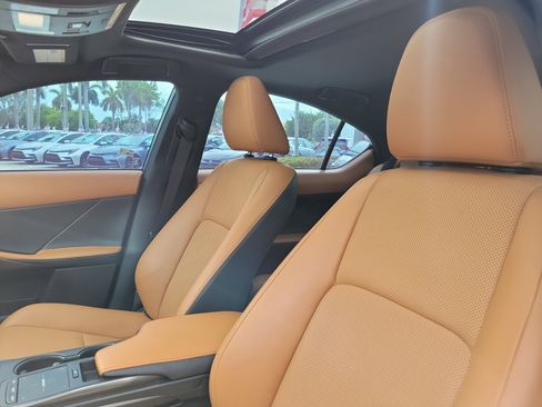 Used 2024 Lexus IS 300 w/ Comfort Package RWD image 23