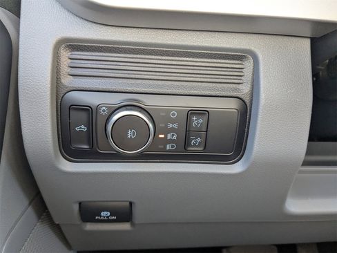 New 2025 Ford F350 XLT w/ FX4 Off-Road Package image 42