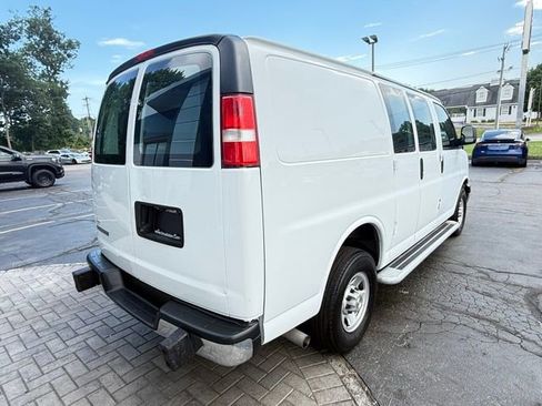 Used 2023 Chevrolet Express 2500 w/ Driver Convenience Package image 8