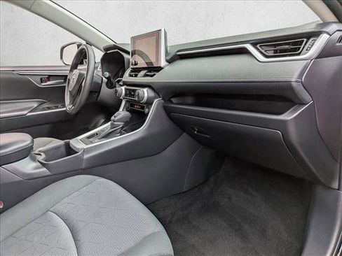 Certified 2025 Toyota RAV4 XLE AWD/4WD image 19