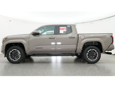 New 2026 Toyota Tacoma TRD Sport AWD/4WD image 19