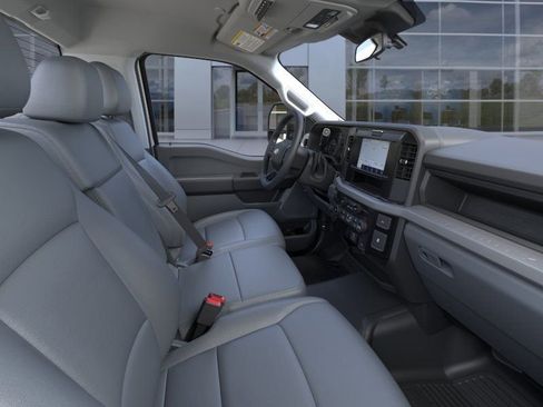 New 2025 Ford F550 4x4 Regular Cab Super Duty image 11