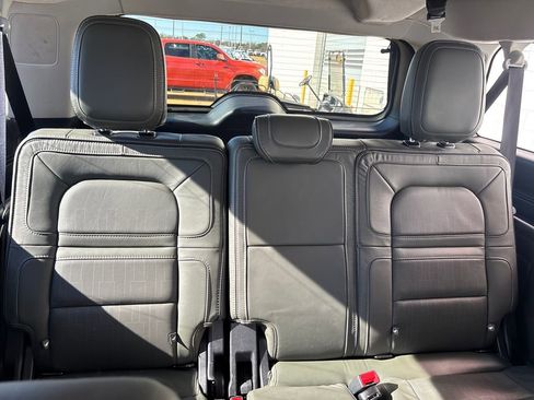 Used 2022 Lincoln Navigator L Black Label image 28