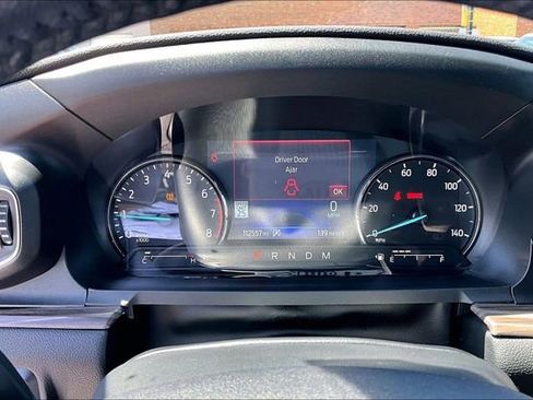 Used 2020 Ford Explorer Limited w/ Class III Trailer Tow Package image 18