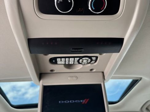 Used 2013 Dodge Durango Citadel w/ Technology Group AWD/4WD image 12