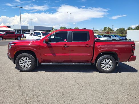 Certified 2022 Nissan Frontier SV AWD/4WD image 7