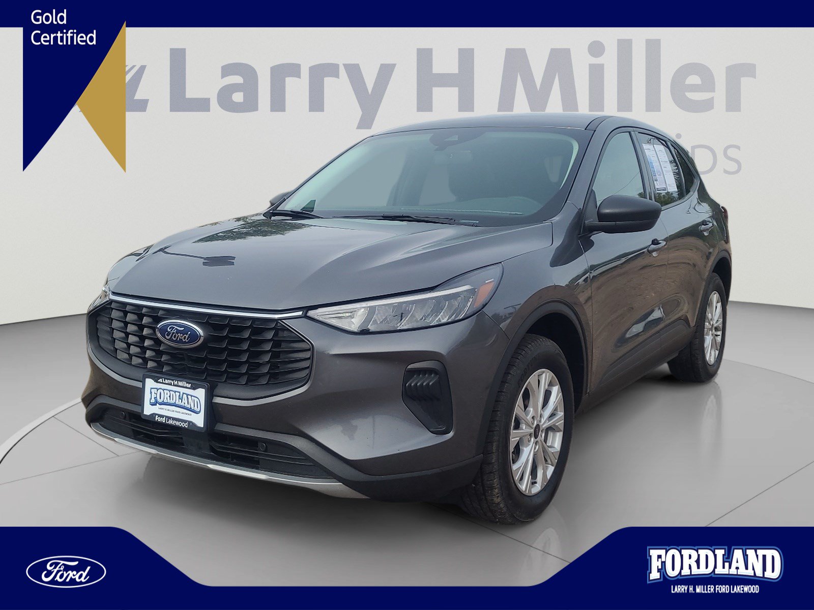 Used 2025 Ford Escape Active AWD/4WD image 1